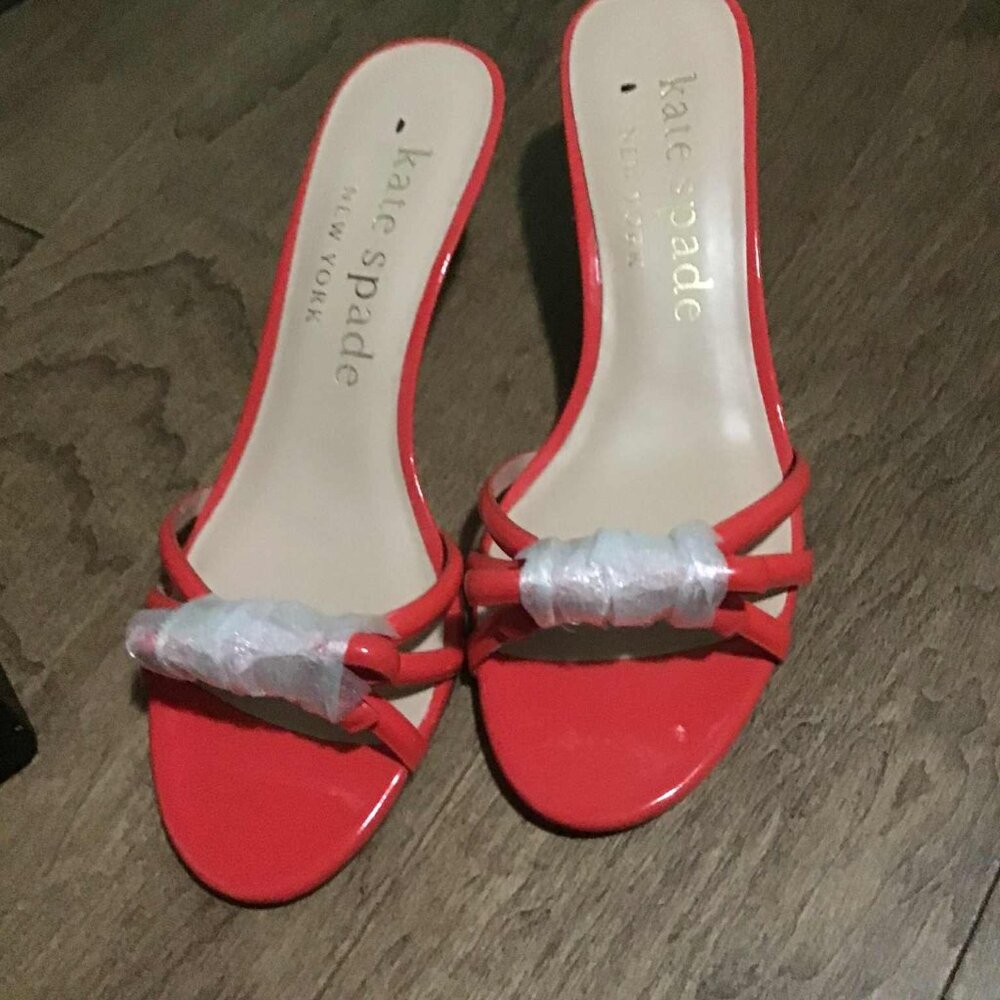 Kate Spade red patent leather kitten heel